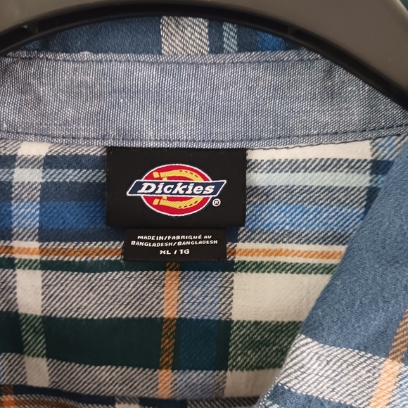 Dickies‎ Women's Plaid Flannel Shirt - Picture 5 of 6